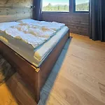 4 Bedroom Stunning In בית נופש *