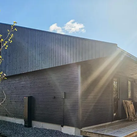 4 Bedroom Stunning In *