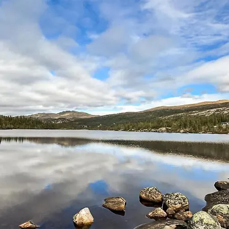 بيت للعطل 4 Bedroom Stunning In